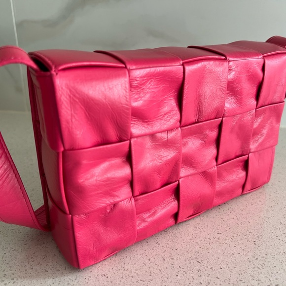 Bottega Veneta Cassette Intrecciato Leather Crossbody Bag Barbie Pink Hot Pink - Picture 3 of 12